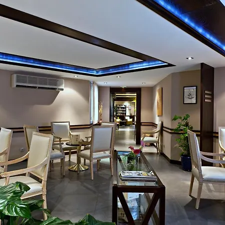 Logis Hotel 3*