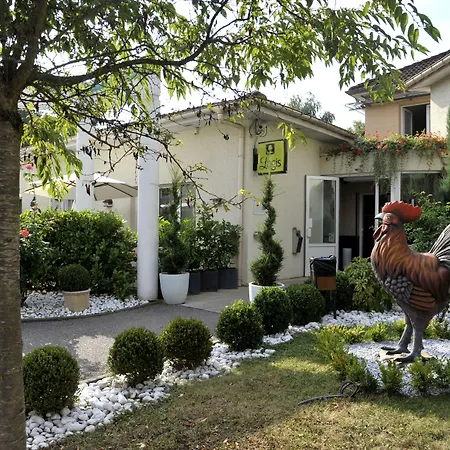 Logis Hotel 3*