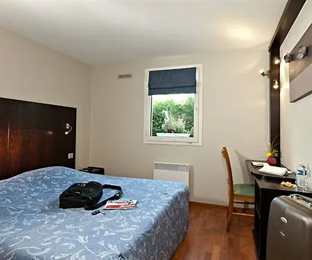 Logis Ξενοδοχείο 3*