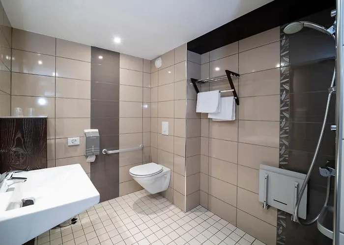 Hotel Logis Vandoeuvre-lès-Nancy