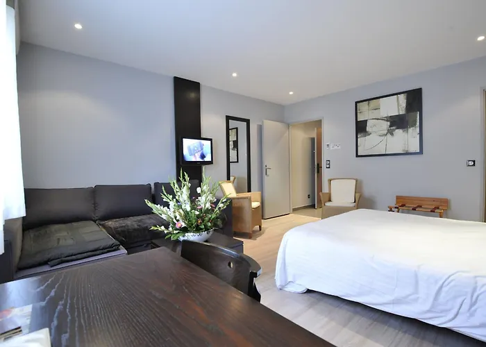 Logis Hotel Vandoeuvre-lès-Nancy