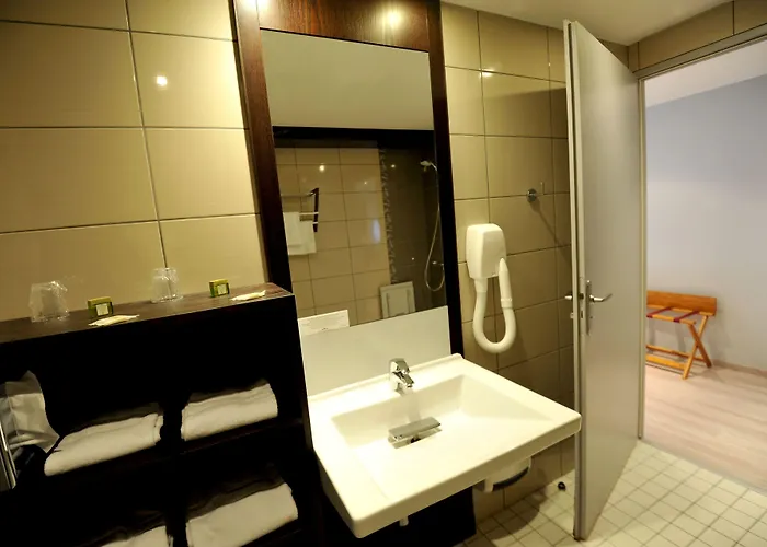 Hotel Logis Vandoeuvre-lès-Nancy