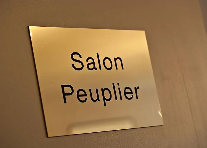 Hotel Logis Vandoeuvre-lès-Nancy