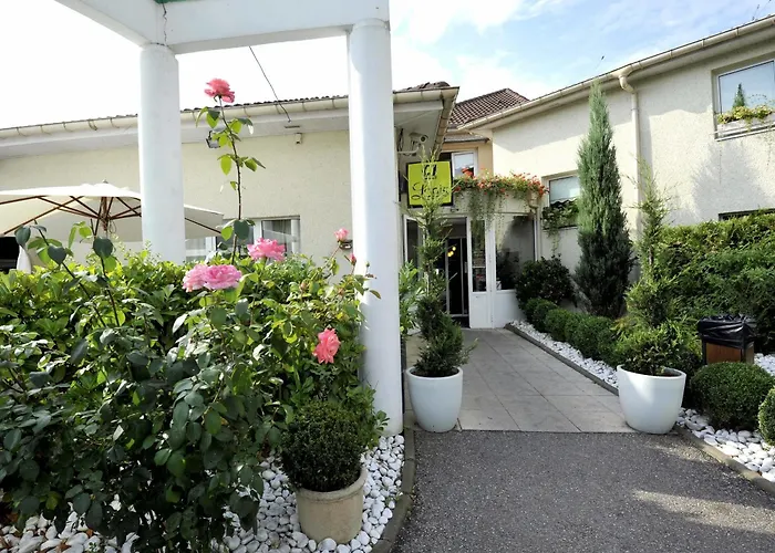 Logis Hotel